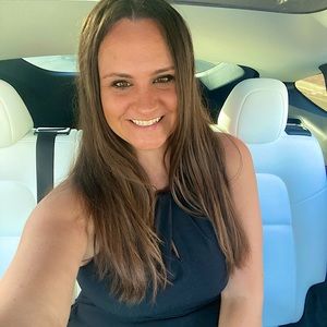 Meet your Posher, Monica